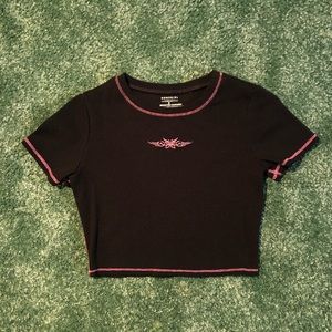 contrast stitch baby tee
